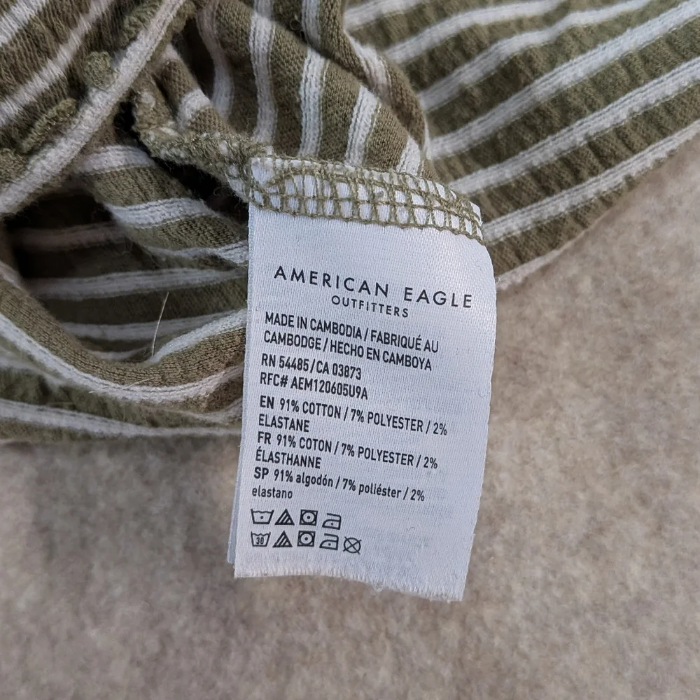 American Eagle Olive Green And White Striped Cropped Top Women's Size XL